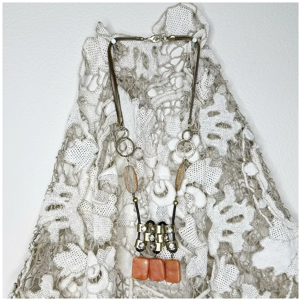Anthro “Sidra Necklace” - Picture 3 of 12